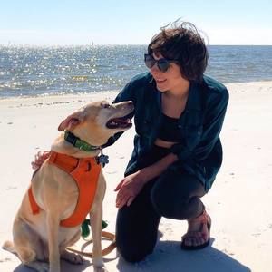 Meet your Posher, Casey